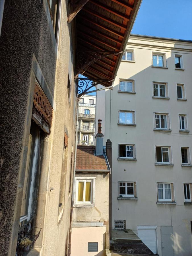 Le Carnot, A Deux Pas Du Centre Ville Besançon Buitenkant foto