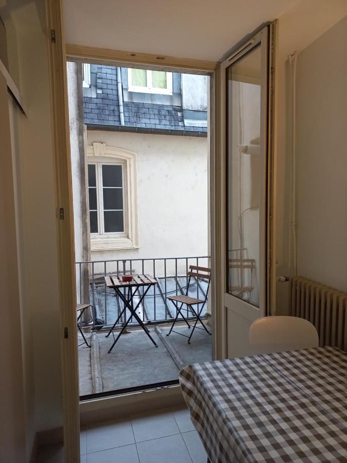 Le Carnot, A Deux Pas Du Centre Ville Besançon Buitenkant foto